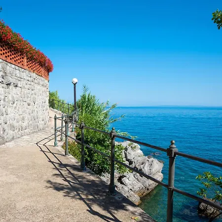 Apartamento Moira-1 By Interhome