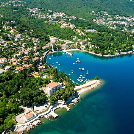 Moira-1 By Interhome Ika