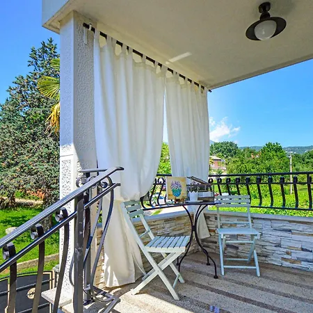 Apartamento Moira-1 By Interhome Ika