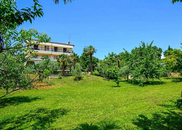 Moira-1 By Interhome * Ika